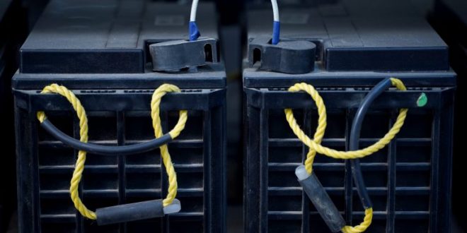 Automotive-batteries-128824-pixahive